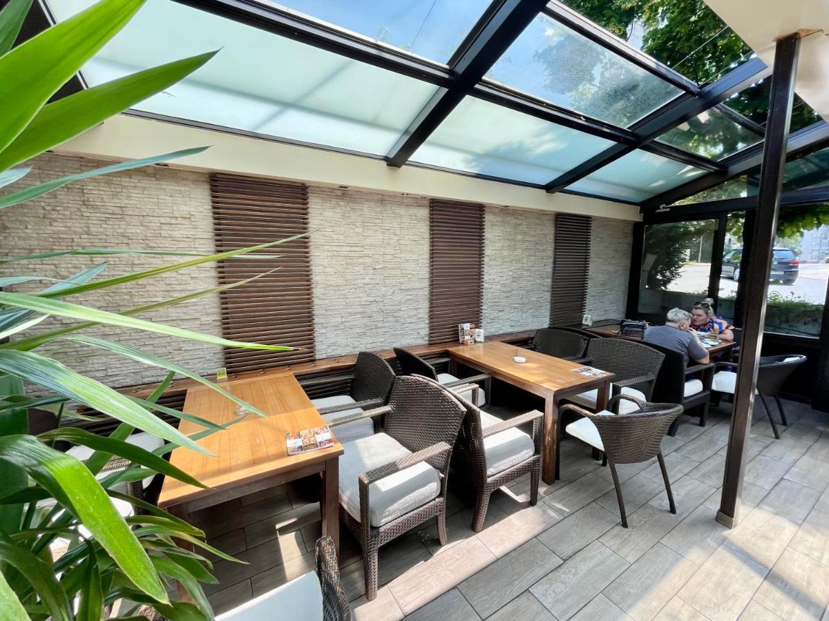 Casper B&B Luxury Apartments ซาราเยโว ภายนอก รูปภาพ